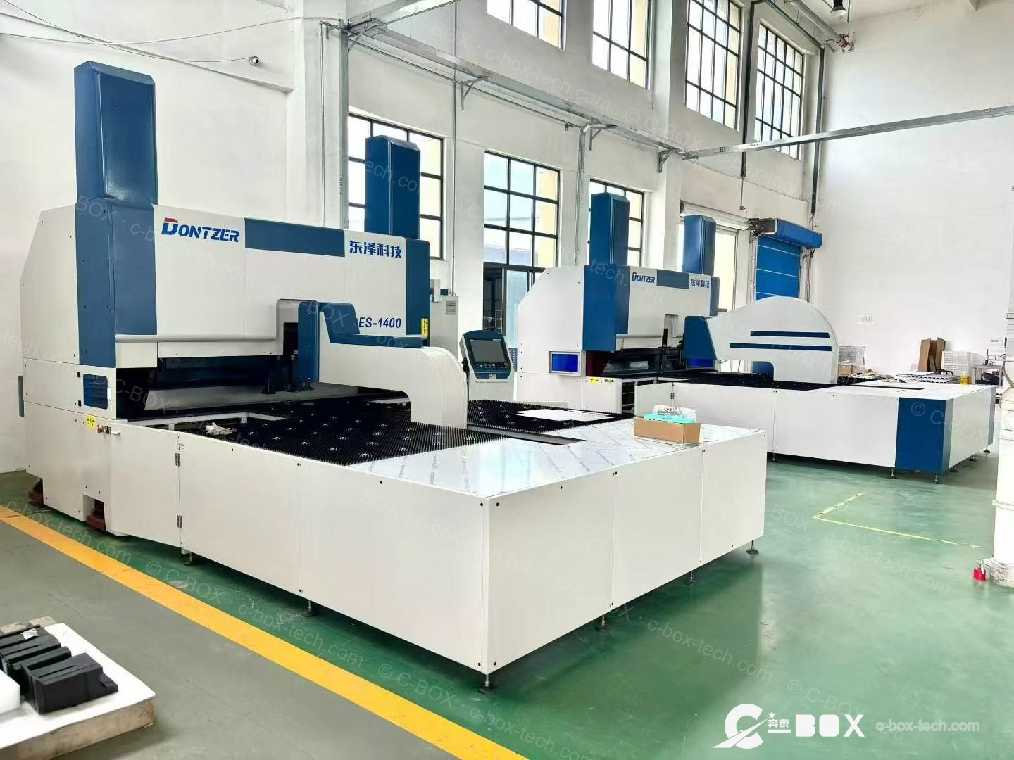 Dontzer CNC turret punch